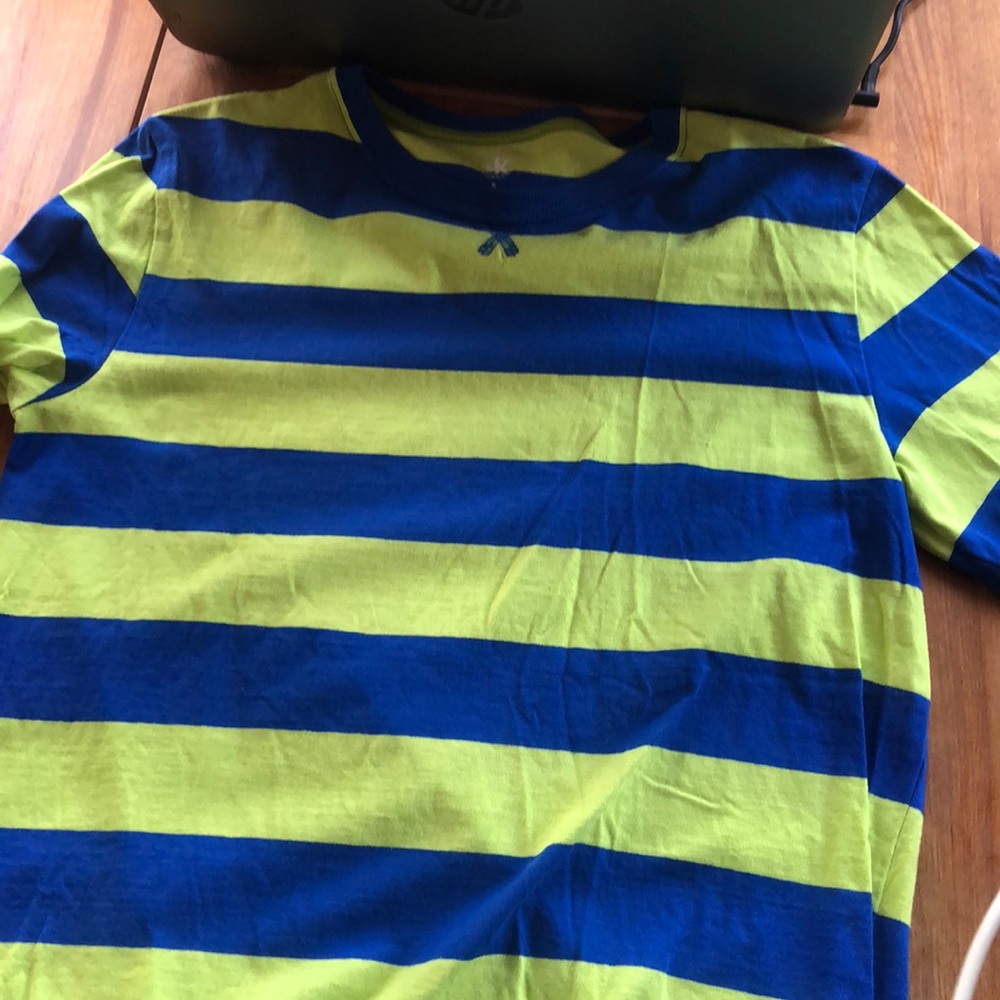 J.khak t-shirt